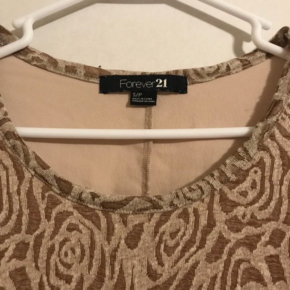 🦄 Forever 21 Top size S/P Tan Sheer Front - Picture 3 of 4